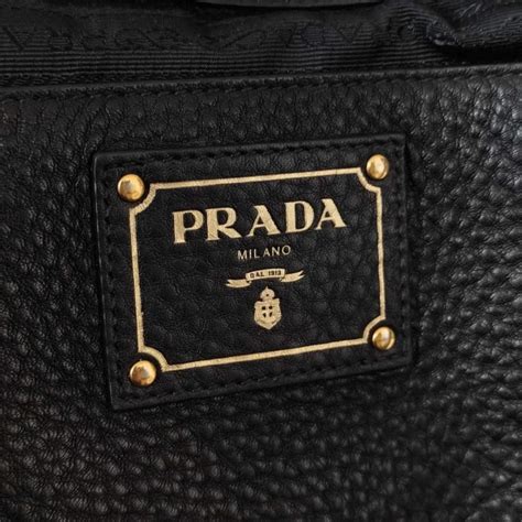 sacca prada martellata|prada vitello daino On Sale .